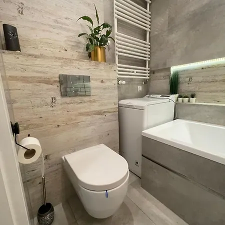 Blizej Plazy Apartment *